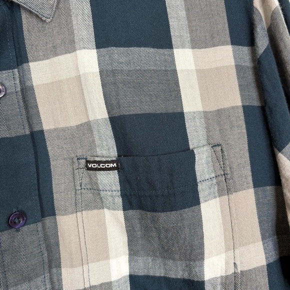 Volcom Men's Plaid Cotton Button-Up Shirt - Blue and Gray Size Large - Picture 2 of 8
